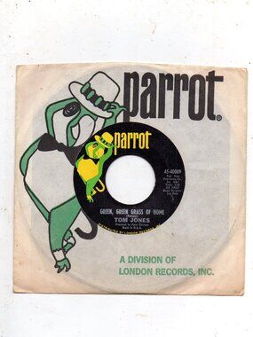 Vintage Vinyl 45 RPM Record - Tom Jones - The Green, Green Grass of Home